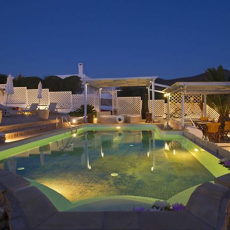 Blue Dolphin Antiparos Villas And Suites Agios Georgios  Экстерьер фото