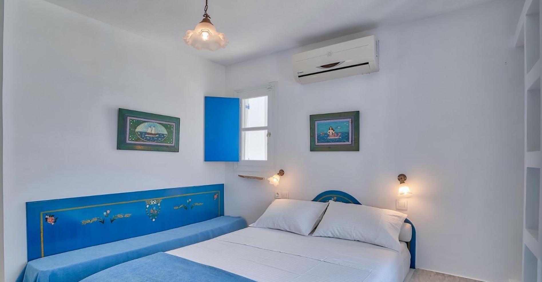 Blue Dolphin Antiparos Villas And Suites Agios Georgios  Экстерьер фото